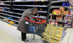 2020-03-10t150854z_1_lynxmpeg291d0_rtroptp_4_health-coronavirus-spain