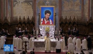 acutis-assis-beatificacao