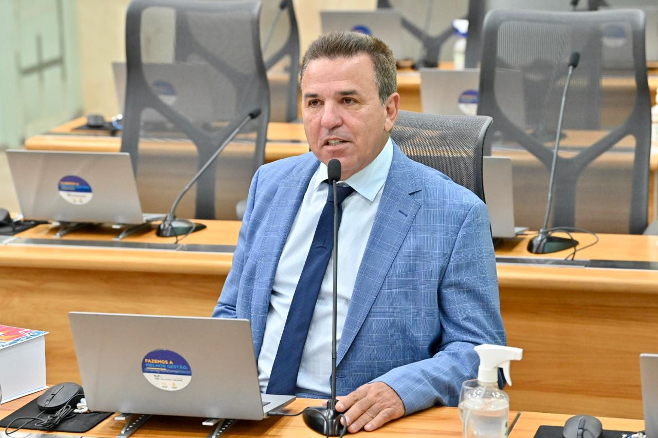 Luiz Eduardo destaca cenário político e econômico atual durante pronunciamento na ALRN